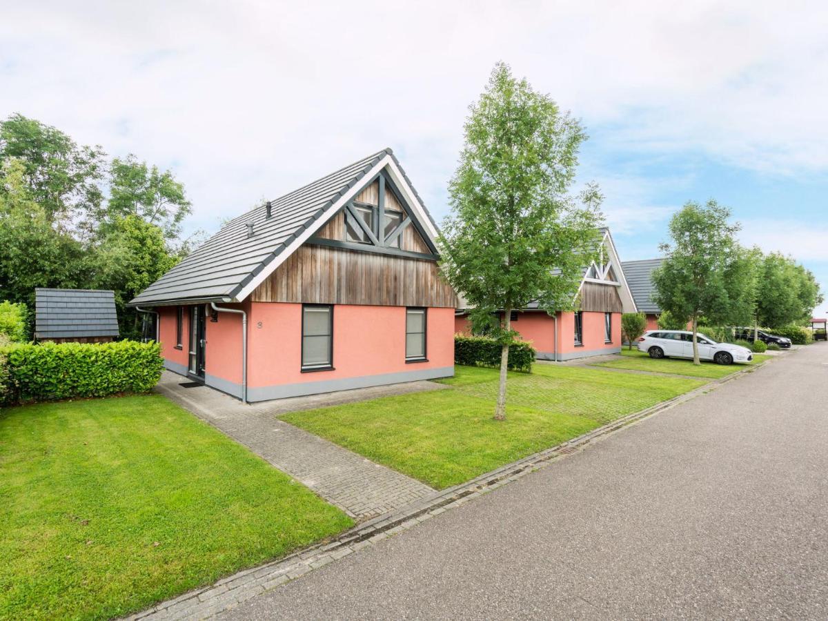 Comfortably Vacation Home At Slotermeer Lake Balk Exteriör bild