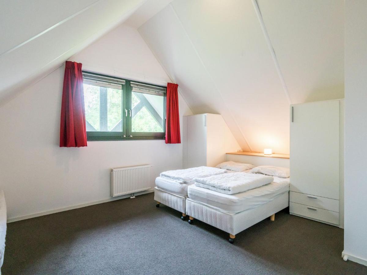 Comfortably Vacation Home At Slotermeer Lake Balk Exteriör bild