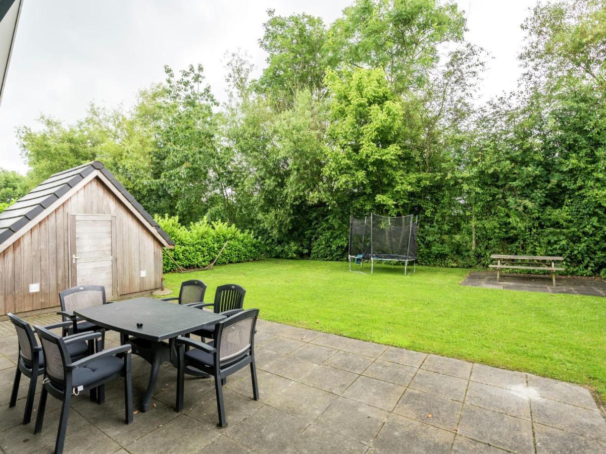 Comfortably Vacation Home At Slotermeer Lake Balk Exteriör bild